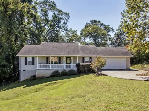 3304 Chantilly Dr, Knoxville, TN 37917