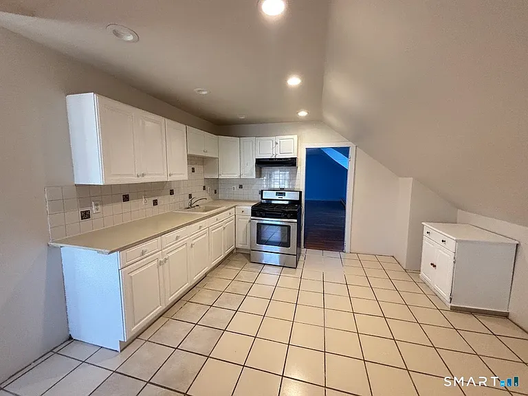 358 Park Ave #3 — Photo 10