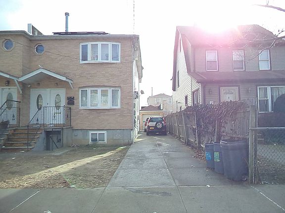 3rd image of 174-28 140th Ave