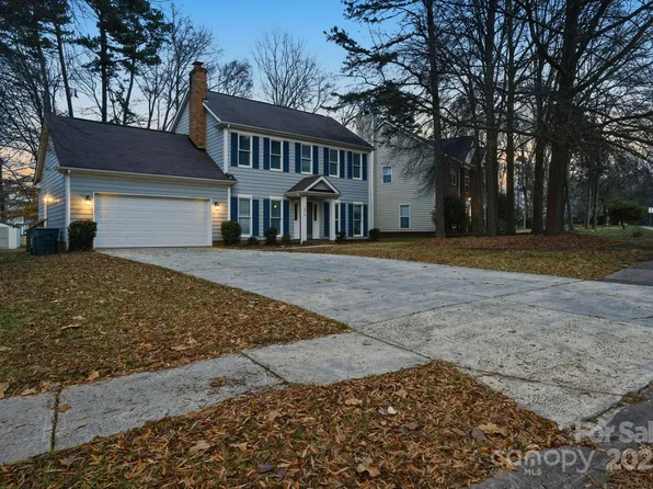 3818 Yorkford Dr, Charlotte, NC 28269