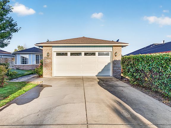 2nd image of 1764 Sandpiper Dr