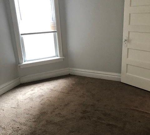 5th image of 2735 W Fullerton Ave #2