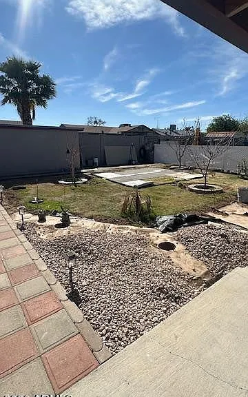 841 W Watson Dr — Photo 10