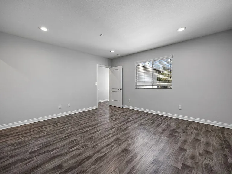 5186 W 20th St #51861 — Photo 11