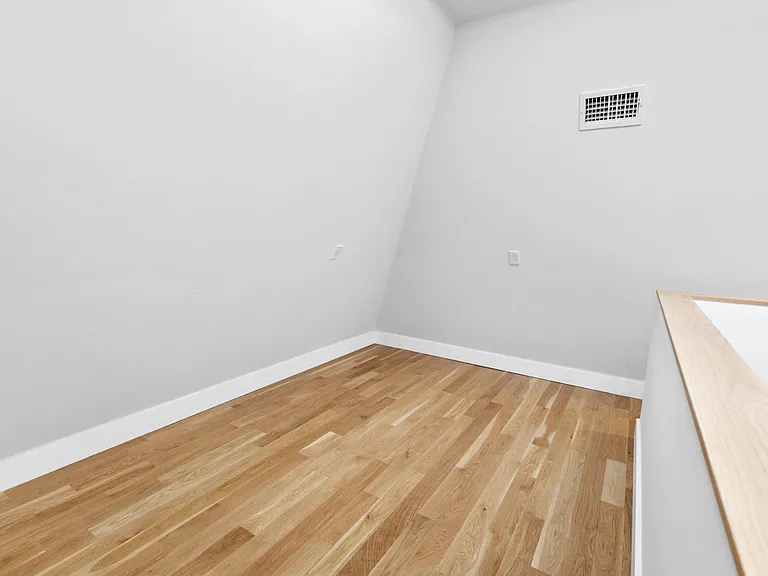 14 Highland Rd — Photo 26