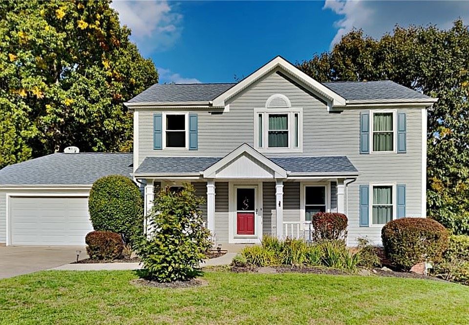 1st image of 25 Colony Oaks Dr