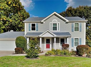 25 Colony Oaks Dr, Pittsburgh, PA 15209