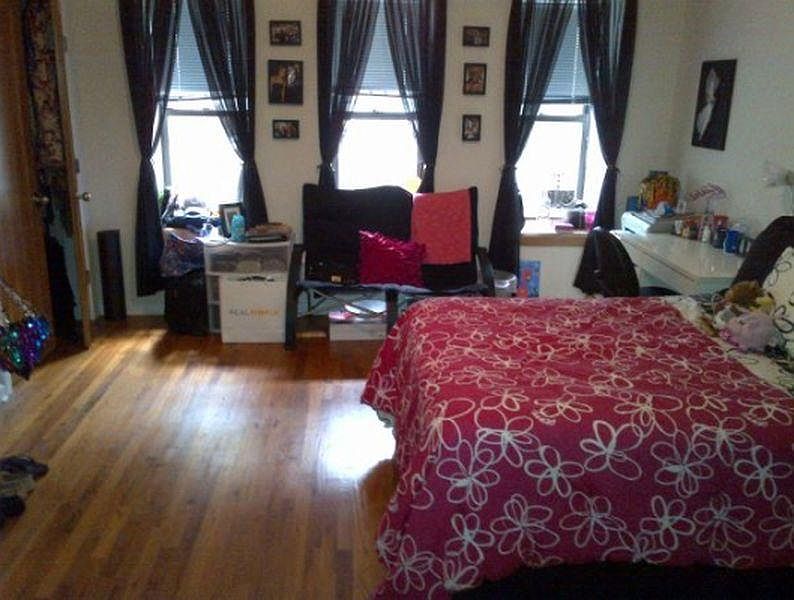 2nd image of 834 Hudson St APT 7