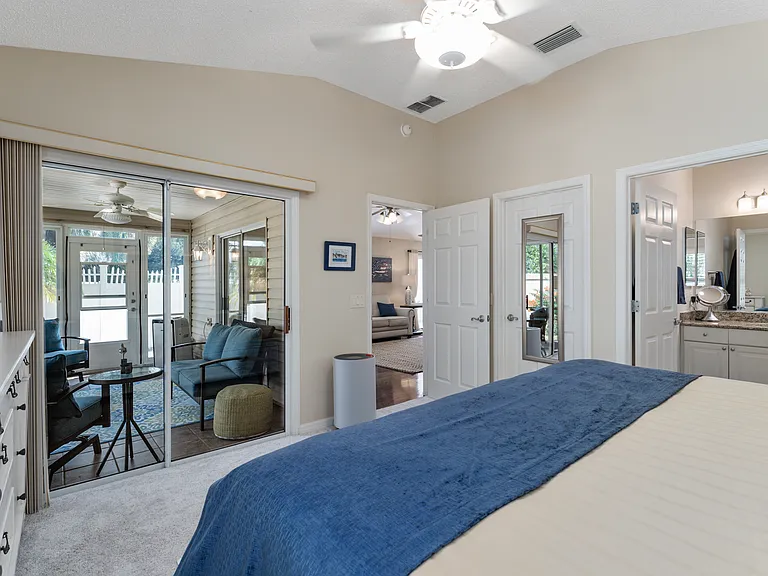 2374 Ridgeway Ct — Photo 10