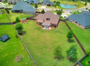 425 Newport Bridge Dr, Edmond, OK 73034