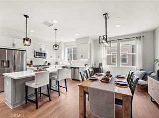 406 Parkland Ct, Tustin, CA 92780