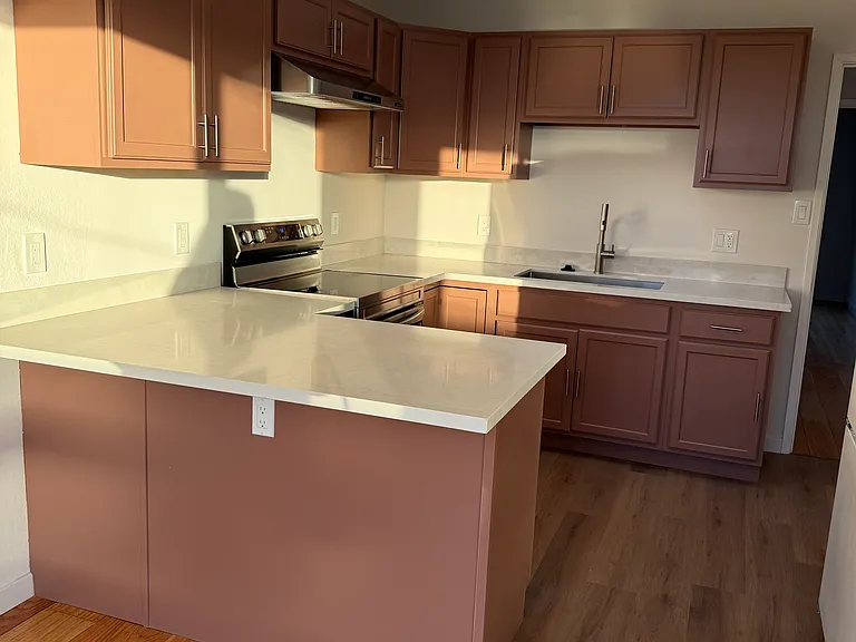 171 Alexander Ave — Photo 13