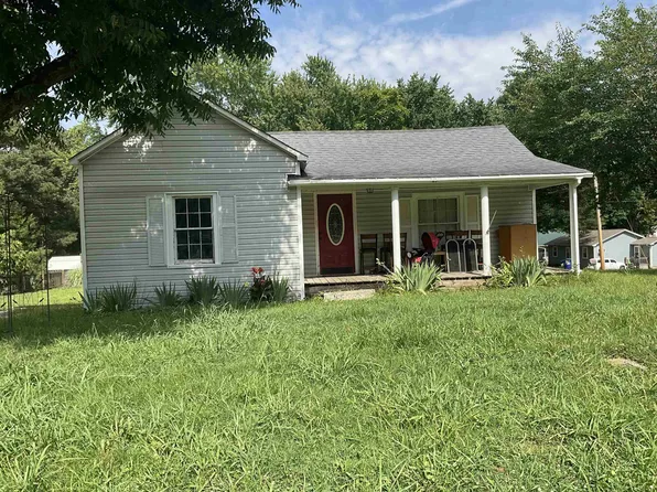 502 West St, Gleason, TN 38229