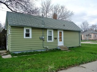 1120 6th Ave NE, Minot, ND 58703