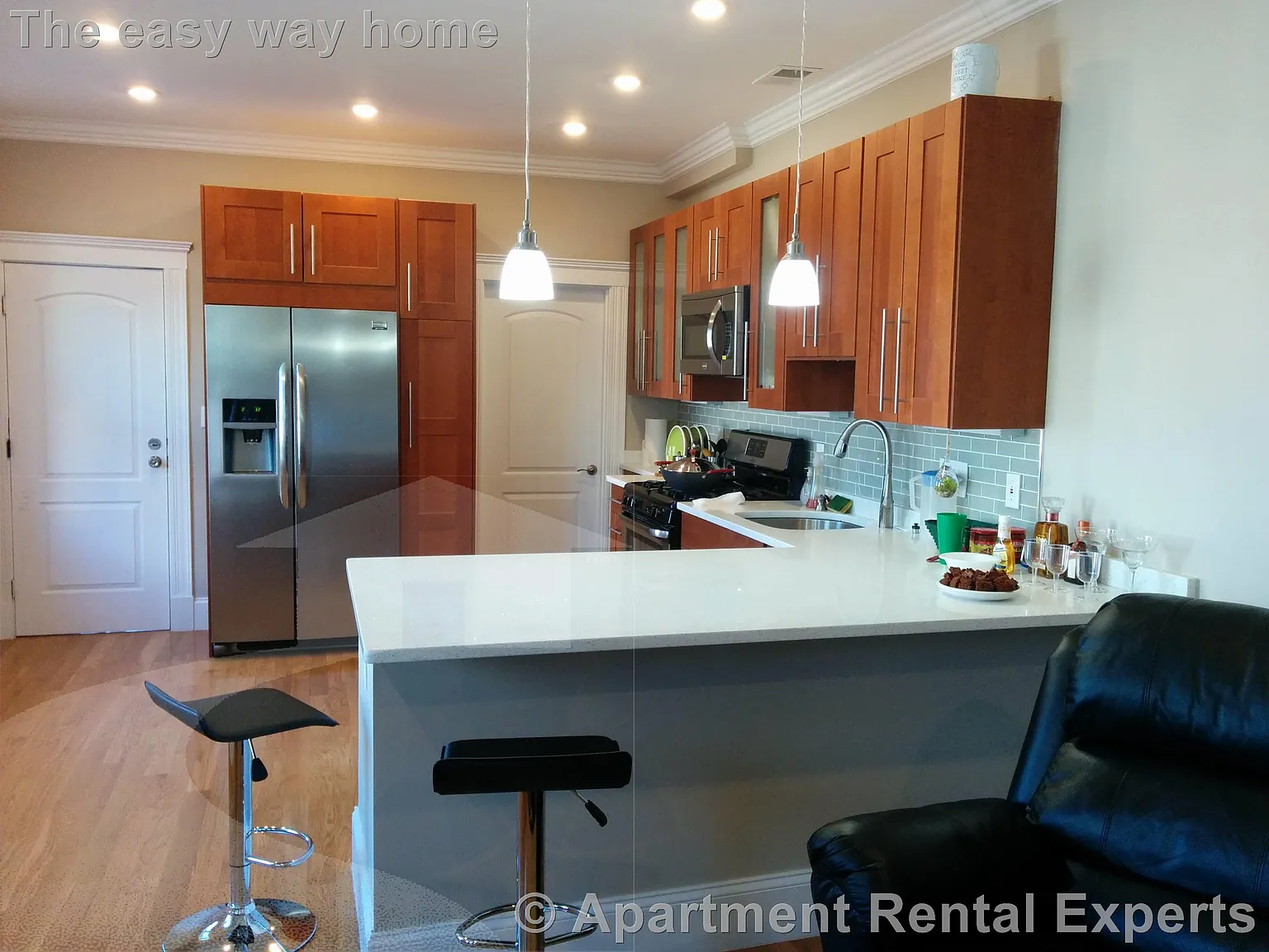 4 bed, 1.5 bath, 1200 sqft, $3,650 — Photo 3