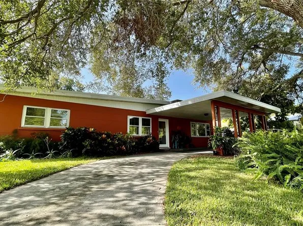 126 Holly Ave, Sarasota, FL 34243
