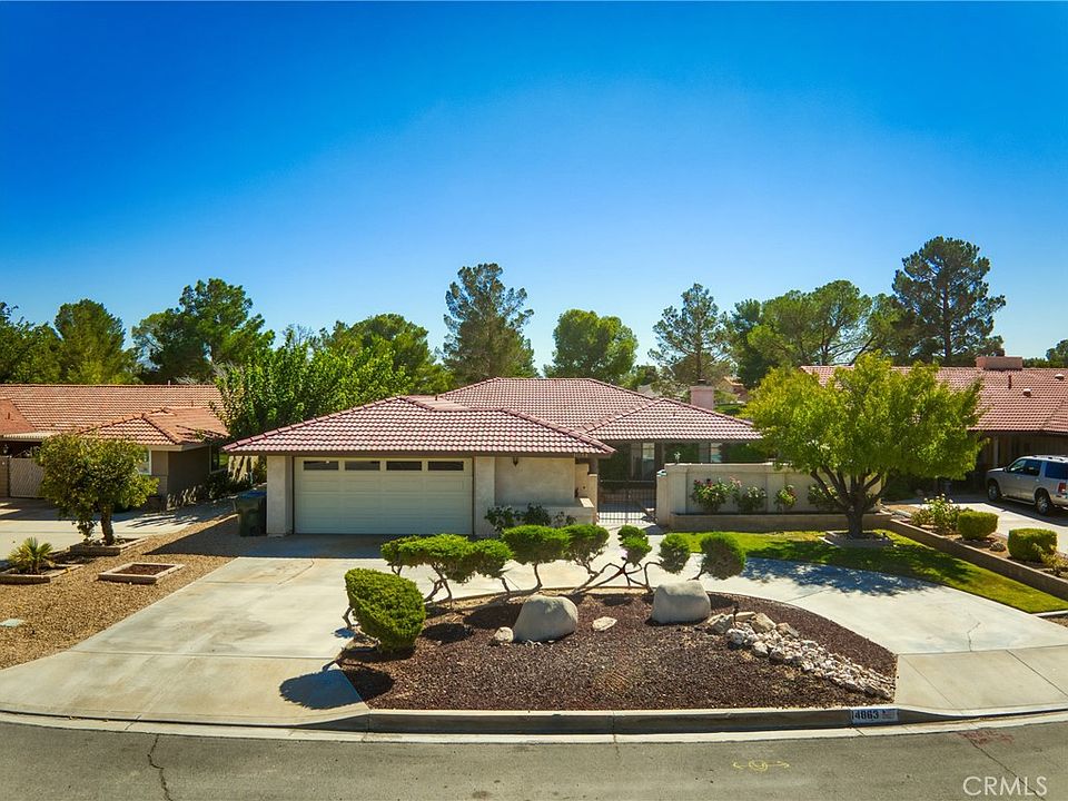 1st image of 14863 Blue Grass Dr