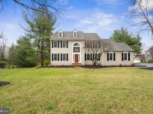 1807 Hawkweed Way, Malvern, PA 19355