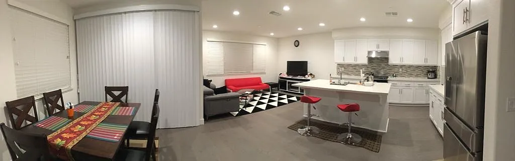 4 bed, 2.5 bath, 2154 sqft, $4,500 — Photo 4
