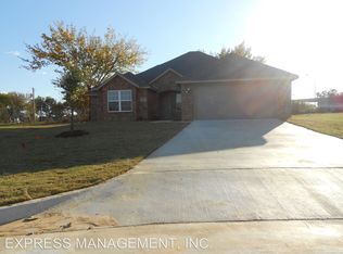 107 Matthew Dr, Durant, OK 74701