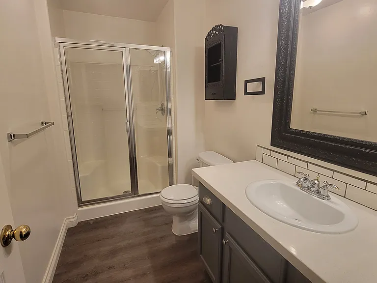 10919 Golden Valley Dr — Photo 8