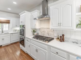 102 Sterling Pl, Athens, AL 35613