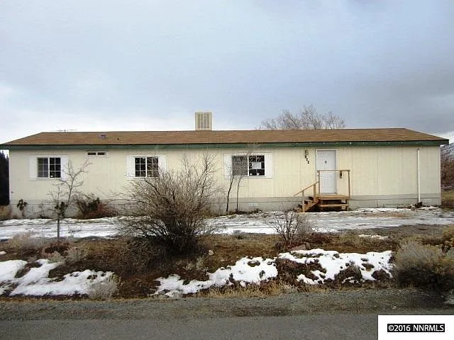 160 Sergei St photo 1