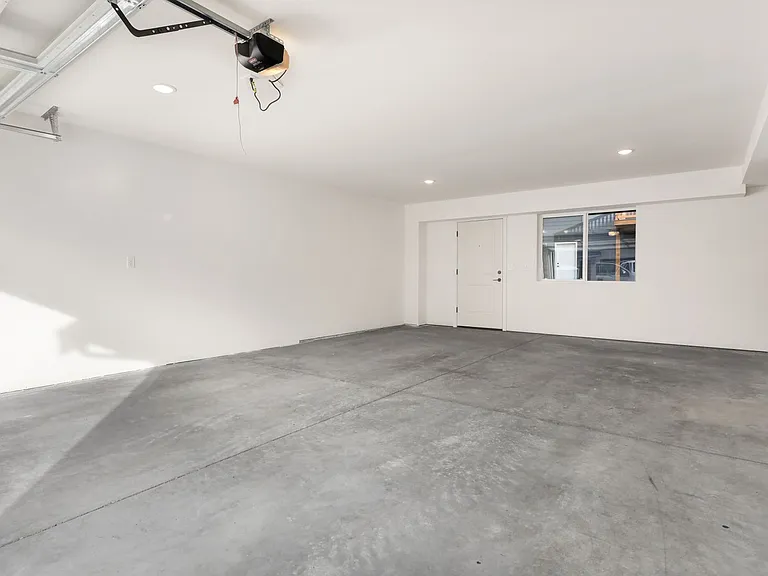 2753 Oleander Loop — Photo 33