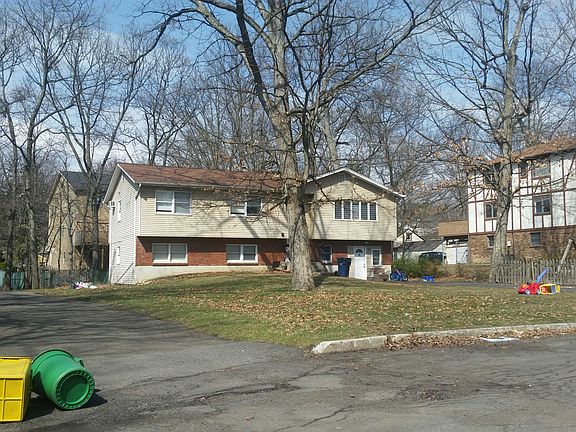 3rd image of 42 Albert Dr