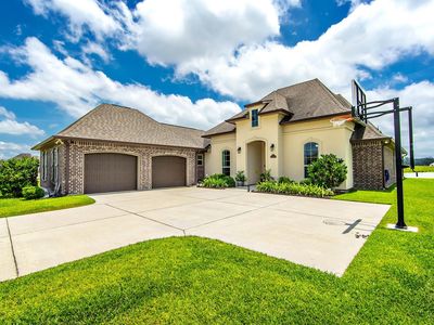 306 Royal Oak Blvd, Thibodaux, LA, 70301