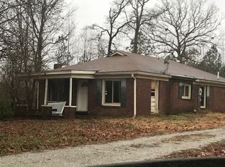 19 Kennon Rd, Camden, TN 38320