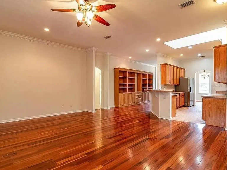 7962 SW 85th Ter — Photo 4