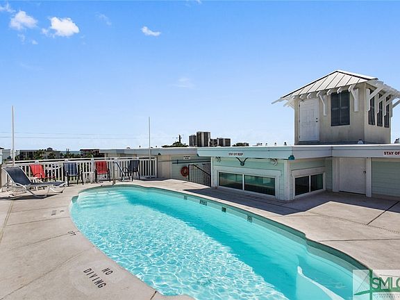 4th image of 1415 Butler Avenue #13