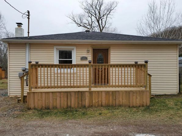 1048 Lower Demunds Rd