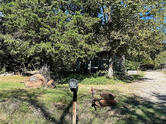 5th image of 10011 Southshore Dr