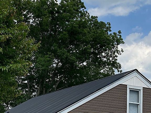 4th image of 312 Woods Ave