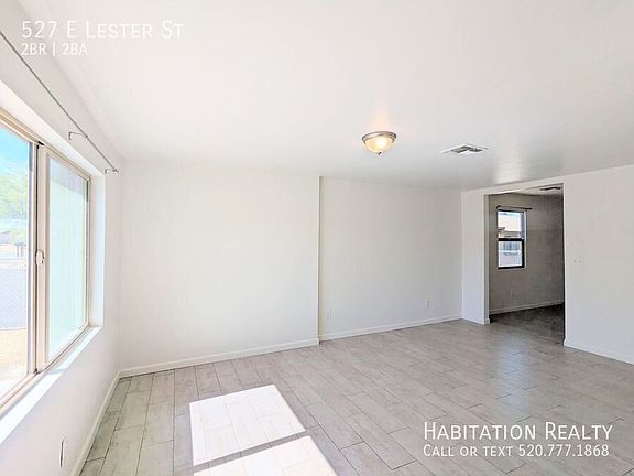 3rd image of 527 E Lester St