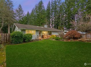 33 Strawberry Hill Rd, Elma, WA 98541