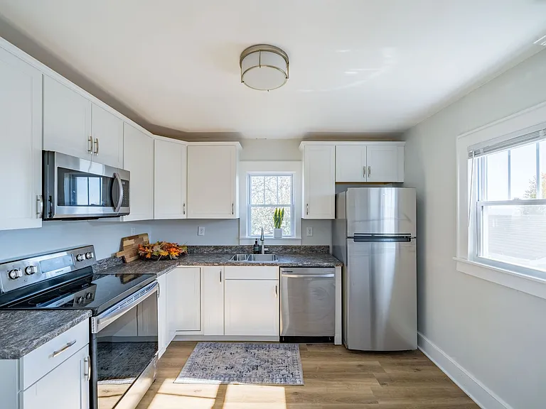 1117 Fairview Ave — Photo 17