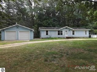1495 W Stewart Rd, Midland, MI 48640