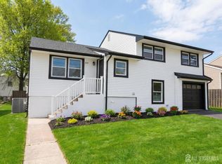 105 Coolidge Ave, Carteret, NJ 07008