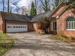 5035 Hamptons Club Dr, Alpharetta, GA 30004