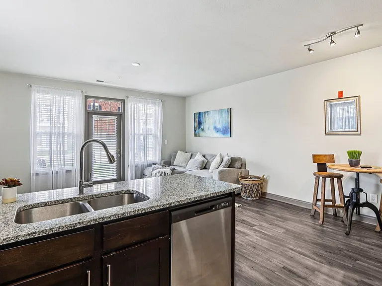 Flats at 146 | Specials Available — Photo 45