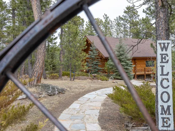 11903 Emerald Rd, Custer, SD 57730