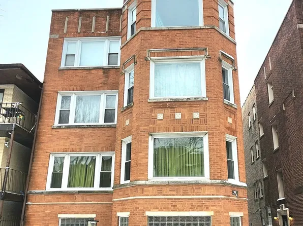 7963 S Phillips Ave, Chicago, IL 60617