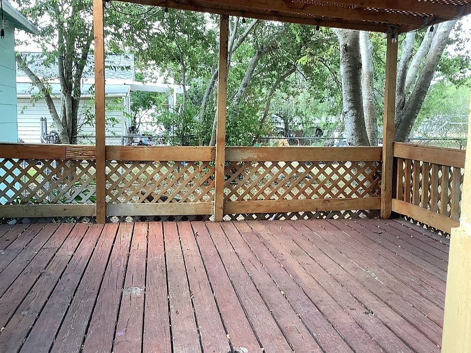 1st image of 1339 Woodlawn Dr