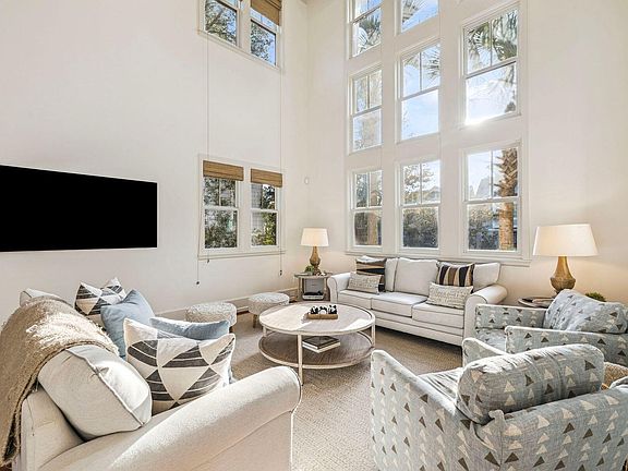 5th image of 260 Gulf Bridge Ln