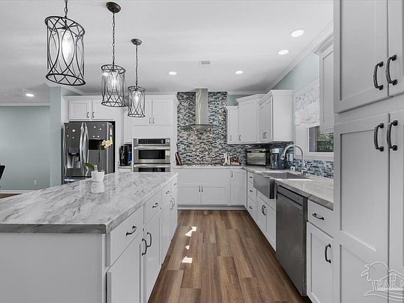 3rd image of 4955 Blue Ribbon Dr