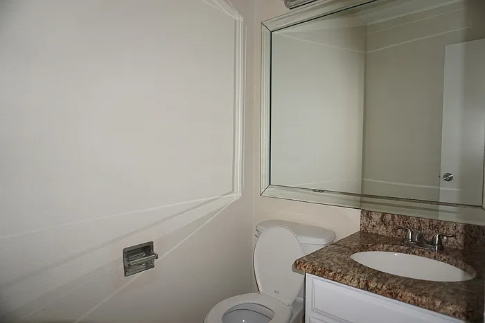 2609 Hamilton Dr — Photo 11