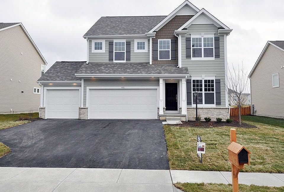Located on 0514 in Fox Glen in Pickerington, OH